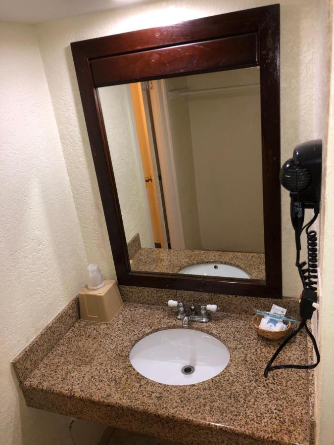 Western Inn Houston Kültér fotó